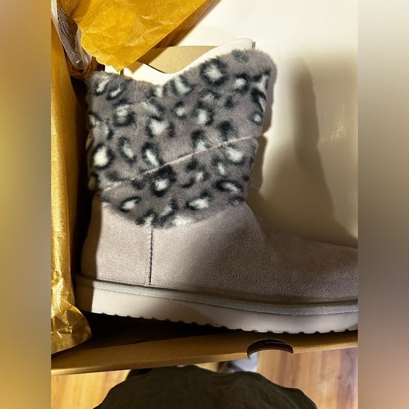 Koolaburra by Ugg Dezi Short Leopard Size 11 Boots - Picture 3 of 4